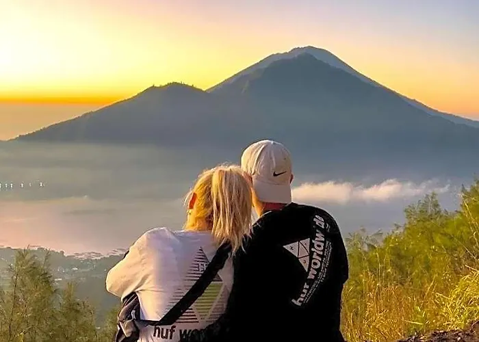 Pinggan Caldera